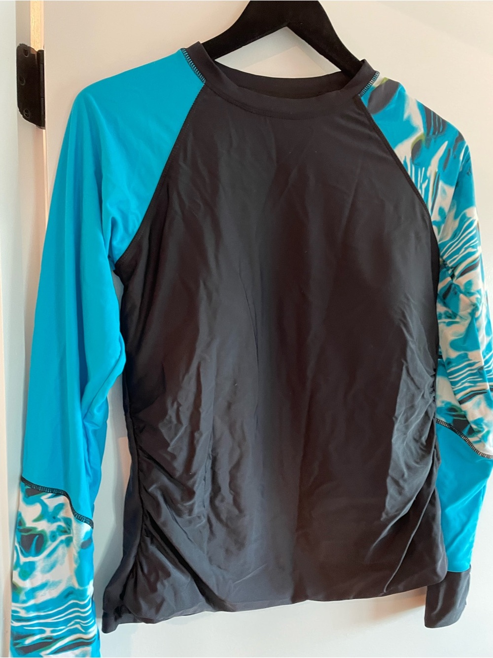 Women’s Long Sleeve Black and Turquoise Swim Rash Guard